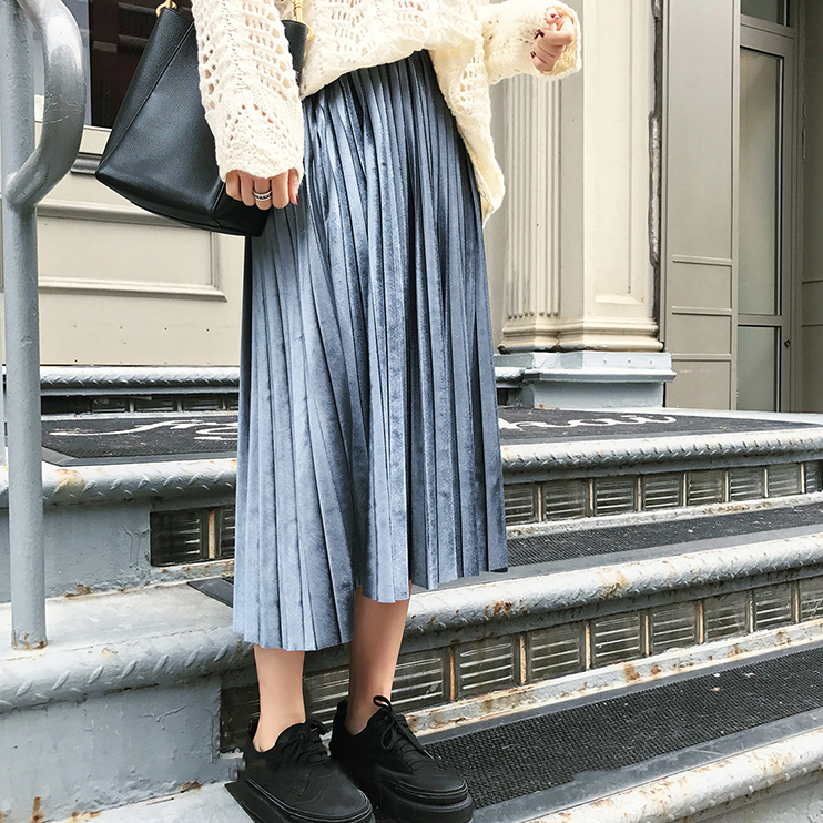 Long Metallic Silver Maxi Pleated Skirt